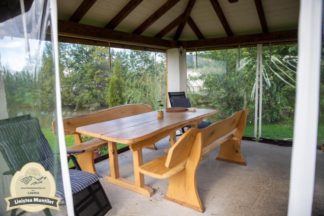 Linistea Muntilor Chalet Porumbacu de Sus Exterior foto